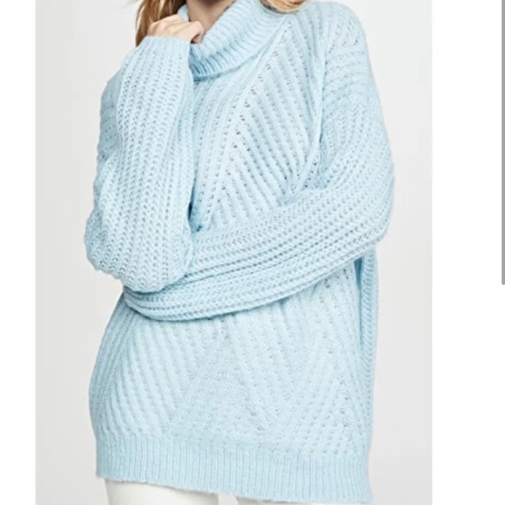 LINE & DOT Bea Oversized Turtleneck Crochet Style Knit in Light Blue Medium New - Picture 2 of 13